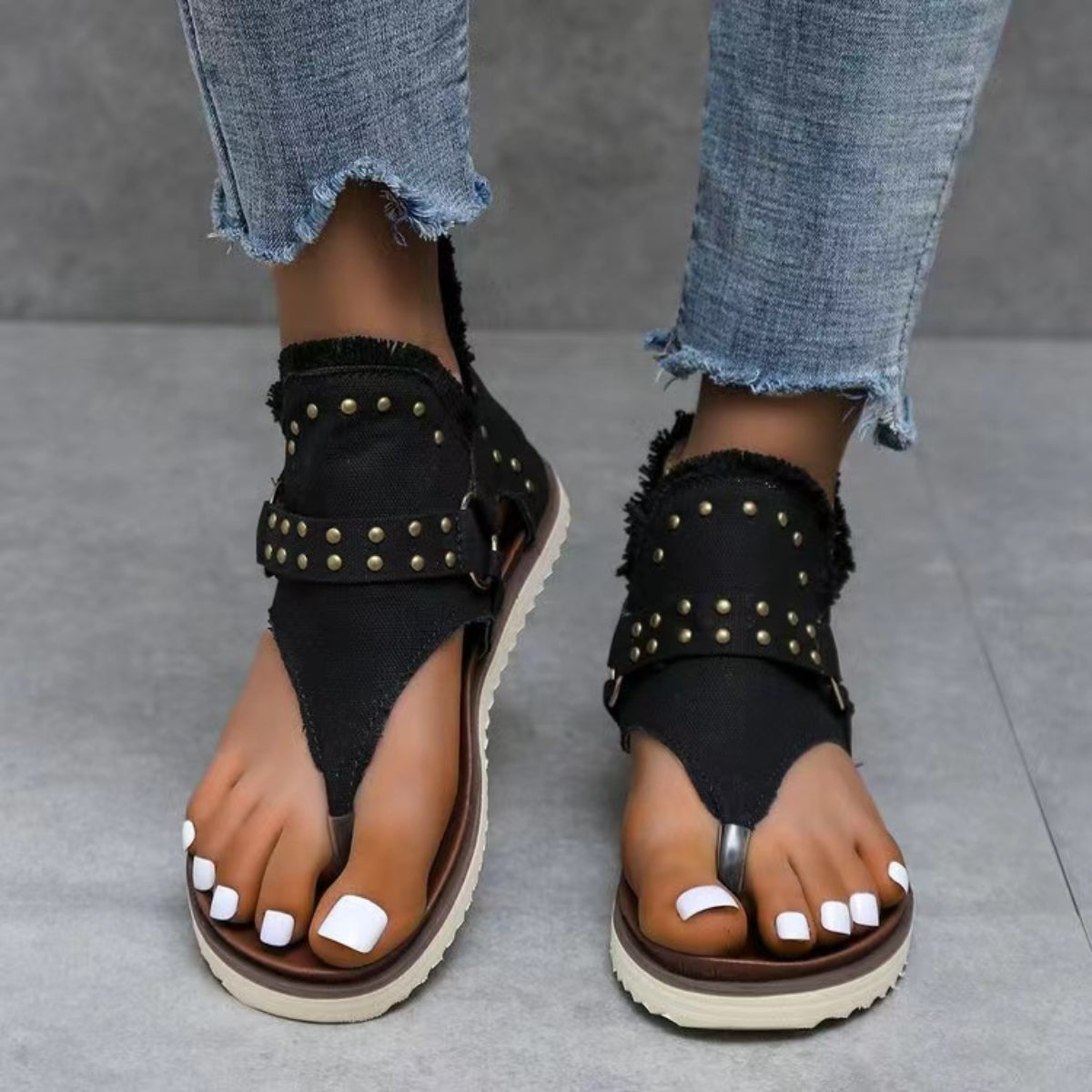 Women's Studded Raw Hem Flat Sandals