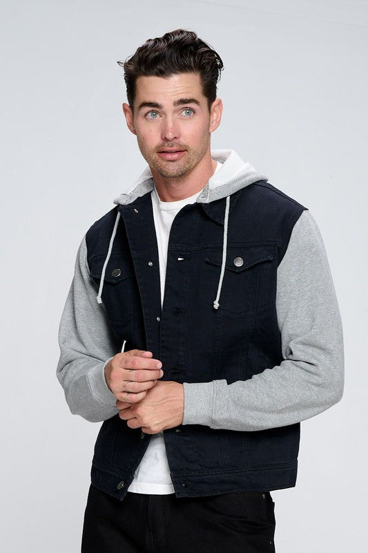 The All-Rounder: Men’s Hybrid Denim Jacket with Contrast Fleece Hoodie & Sleeves