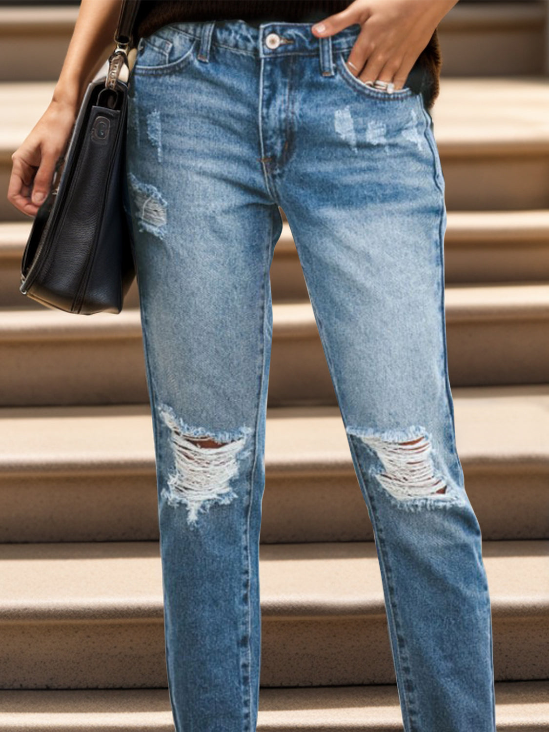 Women's Distressed Raw Hem Jeans with Pockets