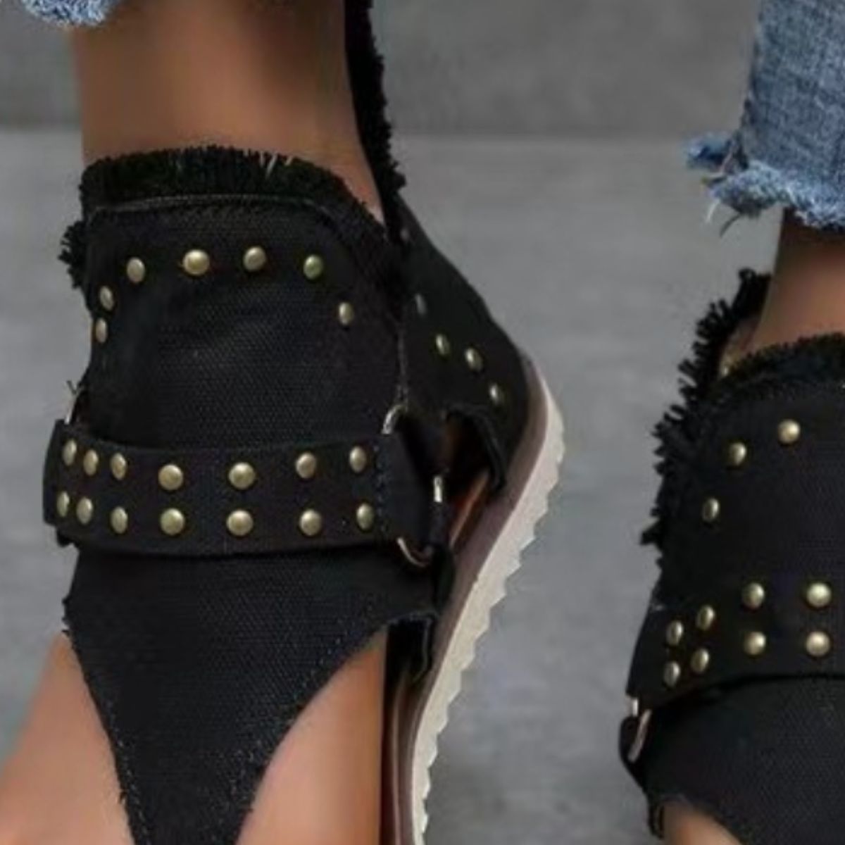 Women's Studded Raw Hem Flat Sandals