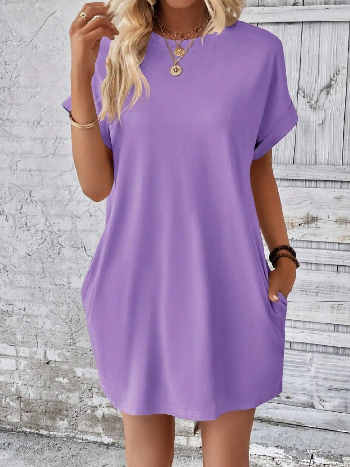 Women's Pocketed Round Neck Short Sleeve Mini Dress