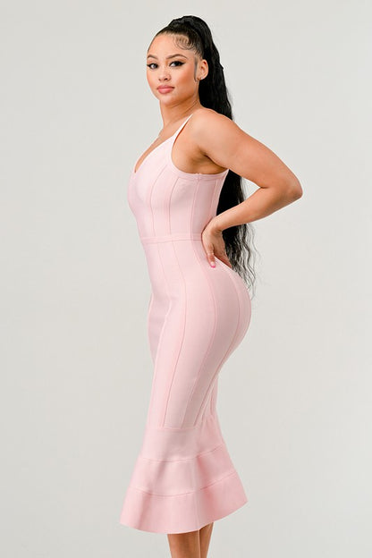 V-Neck Spaghetti Strap Mermaid Bodycon Midi Dress - Bandage Seam Detail