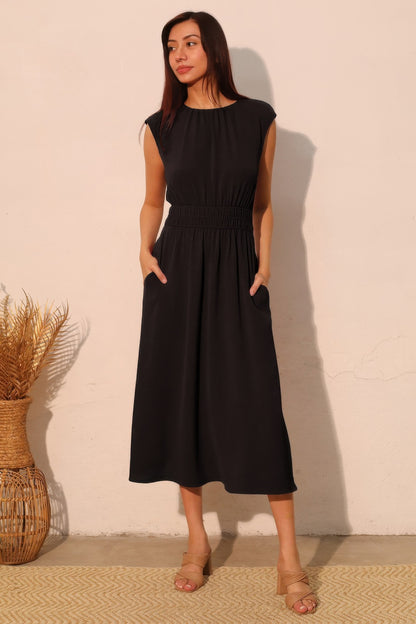 Matte Crepe Ruched Elastic Midi Dress – Pocketed Waist-Defining Dress | Made in USA L