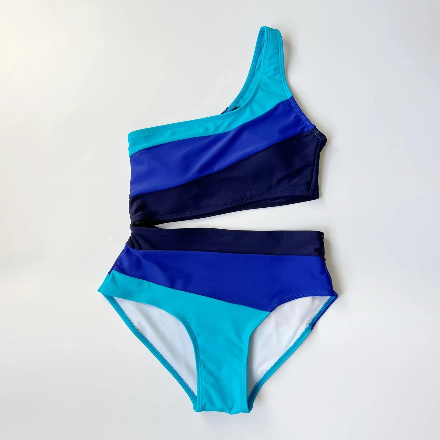 One-Shoulder Color Block Swimsuit Set with Shorts Blue United States