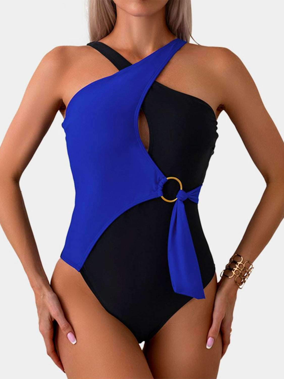 Cutout Contrast Sleeveless One-Piece Swimsuit