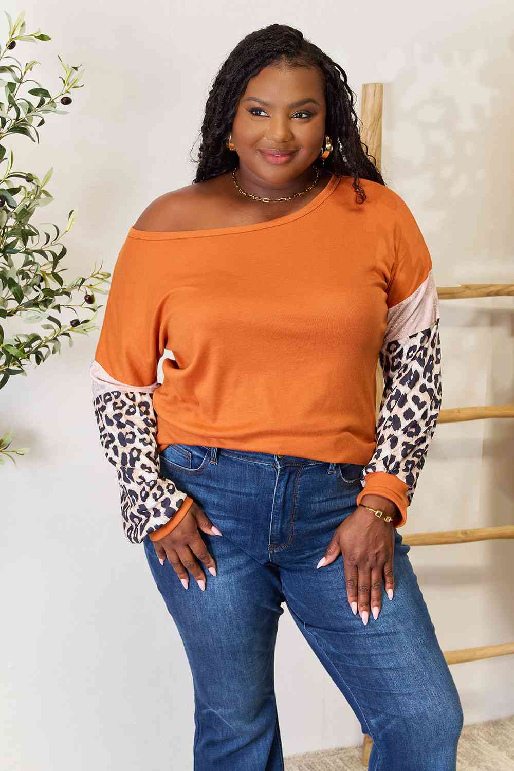 Double Take Plus Size Leopard Print Long Sleeve Round Neck Sweatshirt Top