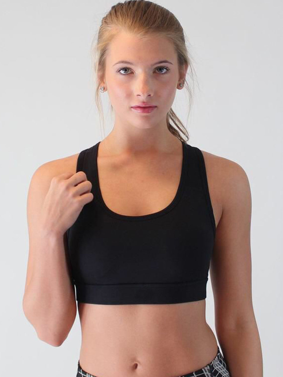 Women's Cutout Scoop Neck Active Sports Bras