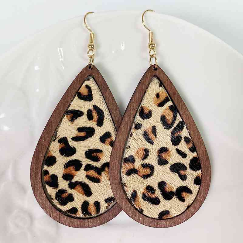 Women's Teardrop Shape Wooden Dangle Earrings