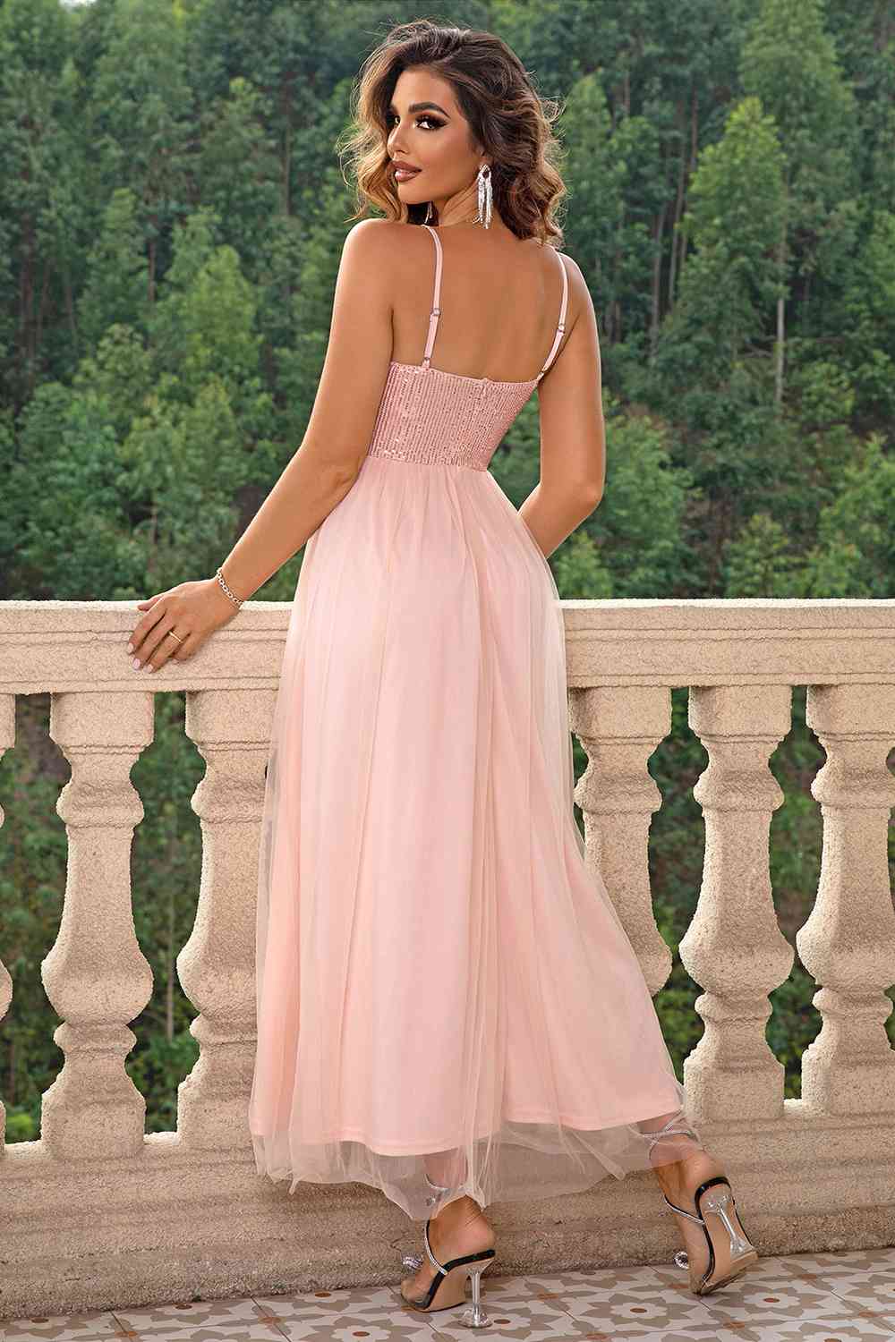 Vestido largo elegante de malla con abertura y tirantes finos - 3 colores