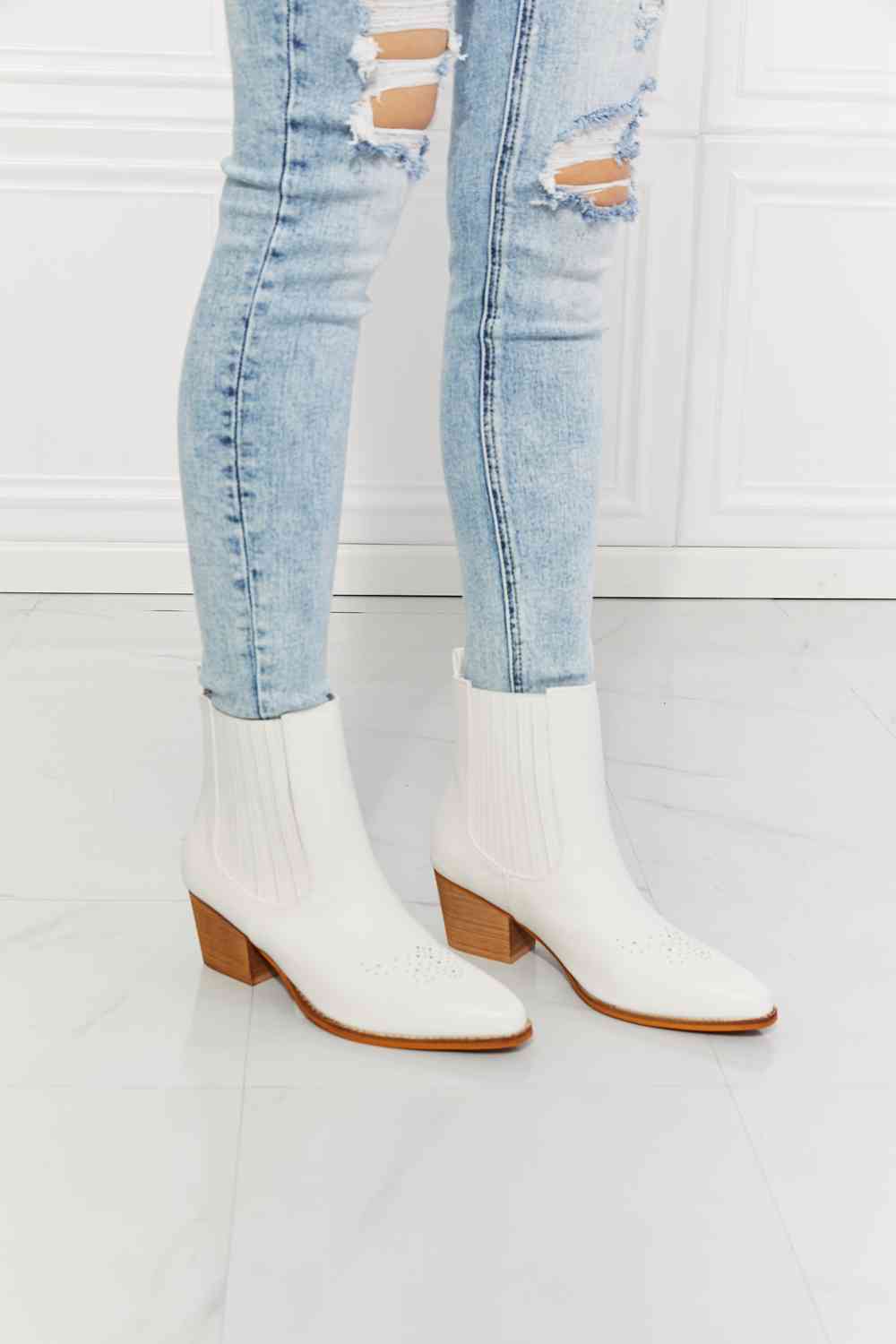 MMShoes Love the Journey Stacked Heel Chelsea Boots